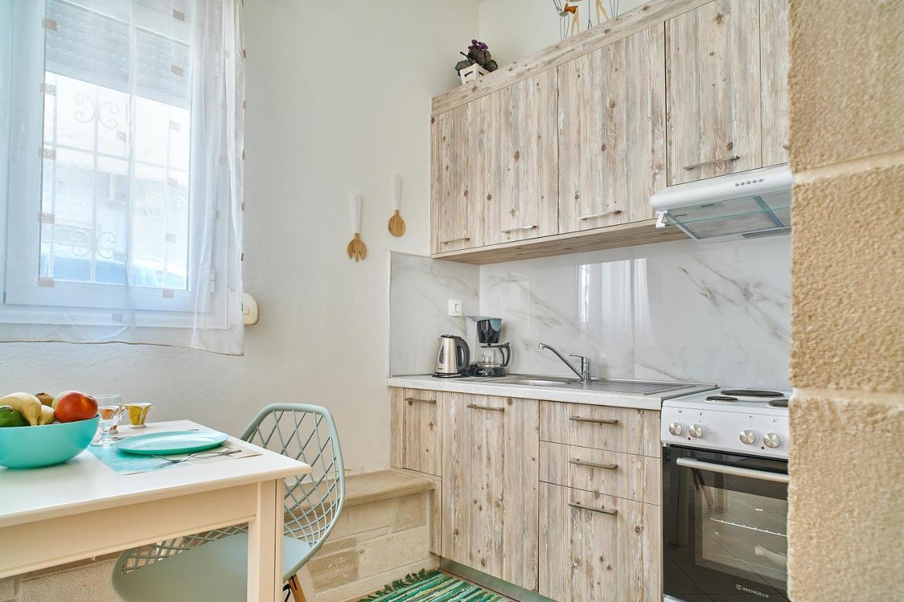 Semeli Apartment Kíssamos Eksteriør billede